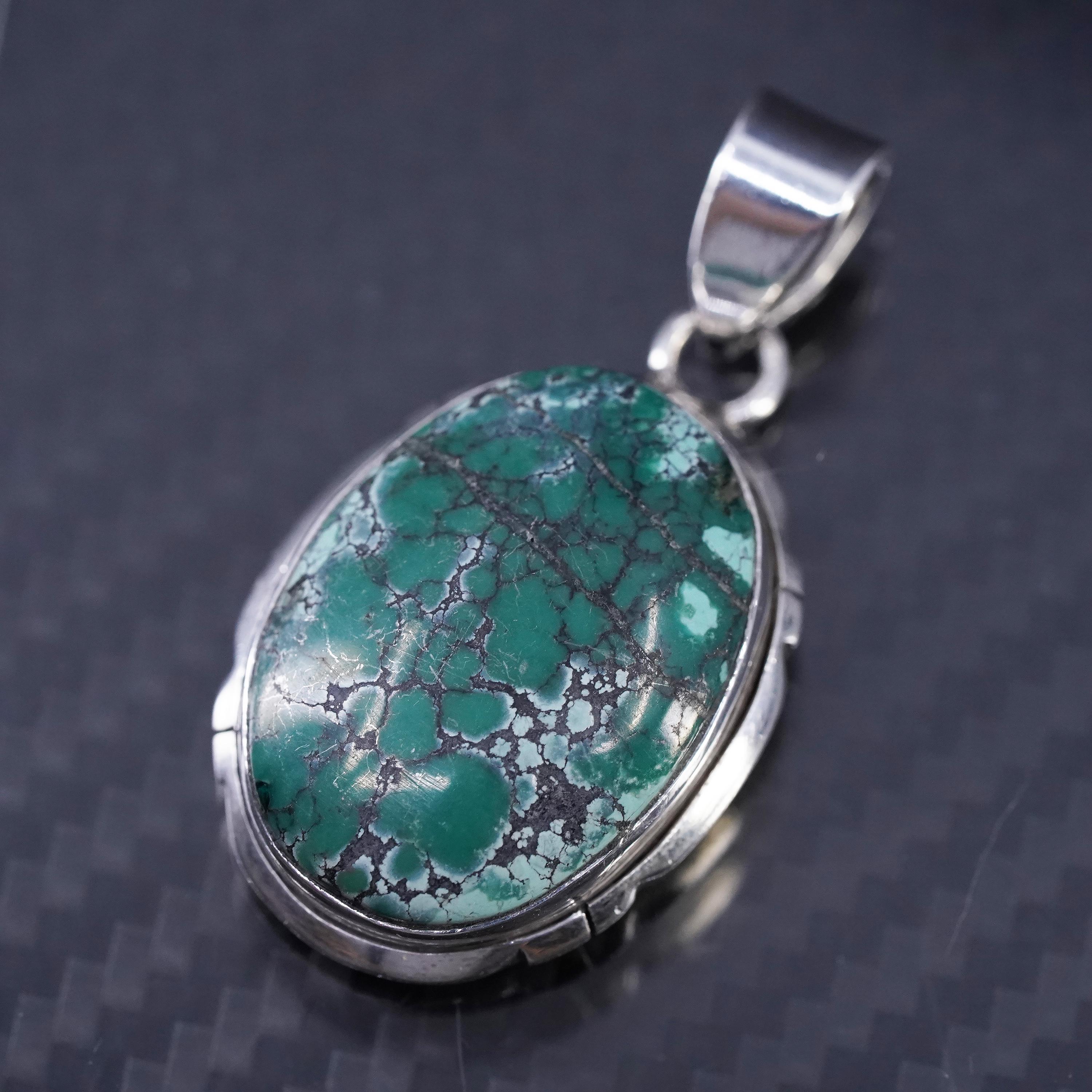 ナバホ族 LJ刻印ターコイズ SILVER ペンダント ネックレス ナバホ族 LJ刻印ターコイズ SILVER ペンダント ネックレス ナバホ族