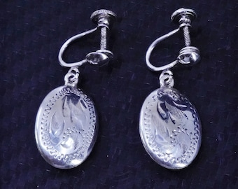 Vintage Simbo Sterling Silber 925 Schraubrücken ovale Ohrringe mit floraler Struktur. Gestempelter Simbo Ster