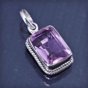 Vintage sterling 925 silver rectangular shaped pendant with pink crystal, stamped 925