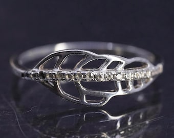 925 Silver Vintage Victorian Marcasite Swirl Leaf Motif Ring