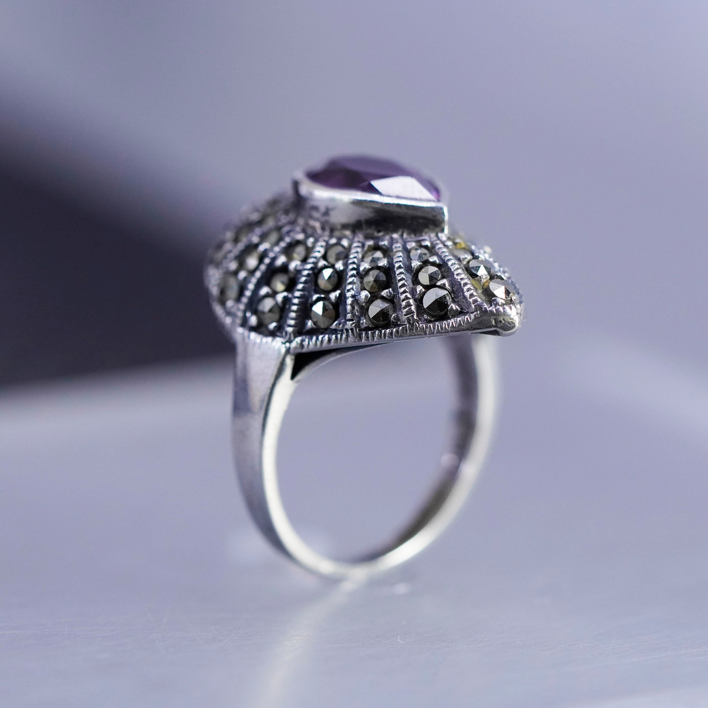 モダンパイレーツ　ジョンソンズリング Sterling Silver Double Stone Karma Ring with Emerald