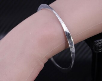 7.75”, Vintage Mexican Sterling Silver 925 Bangle, Stackable