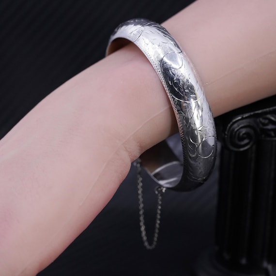 7”, Vintage Sterling Silver 925 Textured Hinged Bangle, Wide