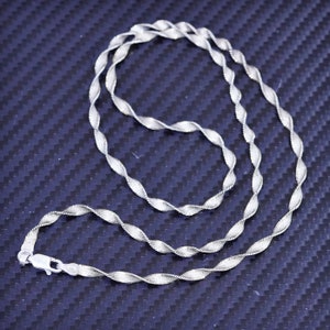 19” 5mm, vintage vermeil yellow gold over sterling silver 925 bead chain twisted herringbone chain necklace, stamped 925 Italy