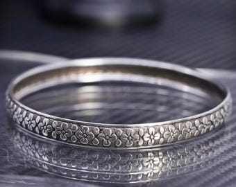 8”, Vintage Mexican Sterling Silver 925 Floral Textured Bangle