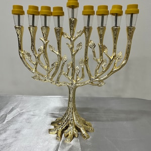 Sam judaica candle holder