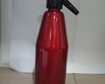 isi CO2 Soda Siphon Maker: Red Spritzer Bottle + 10 Free Chargers