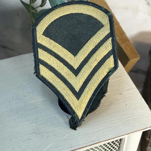 Vintage World War II United States Army Sergeant Chevron Patch Gold and Green