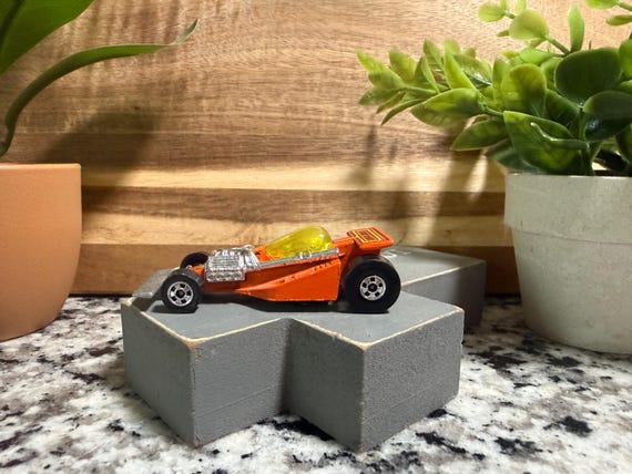 Vintage 1981 Hot Wheels Landlord Diecast Car | Mattel Malaysia