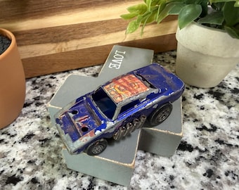 1970s Vintage Matchbox Superfast 64c Fire Chief Car Toy