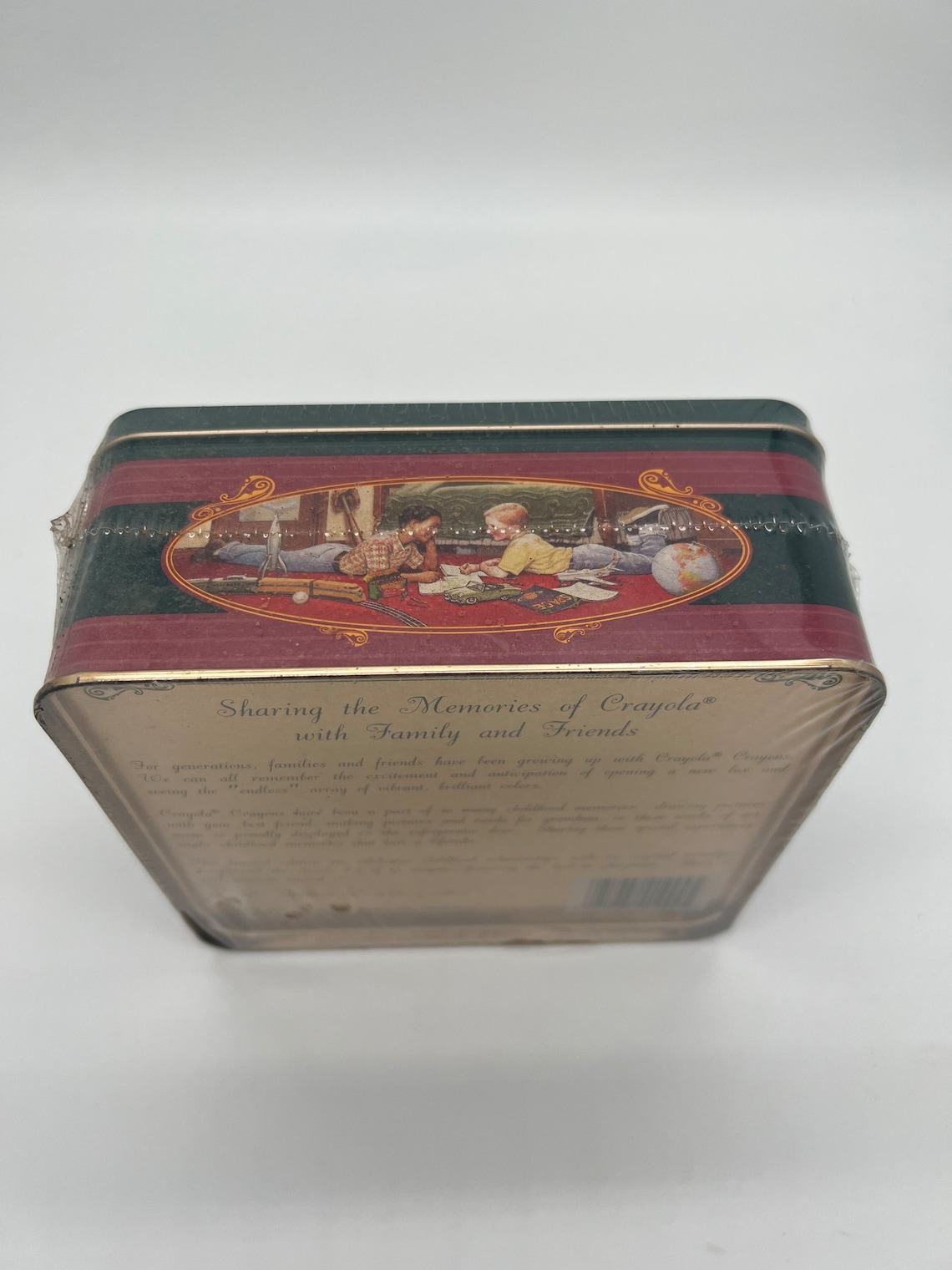 Vintage Crayola Crayons Tin With 64 Crayons Limited Edition 1994 Sealed