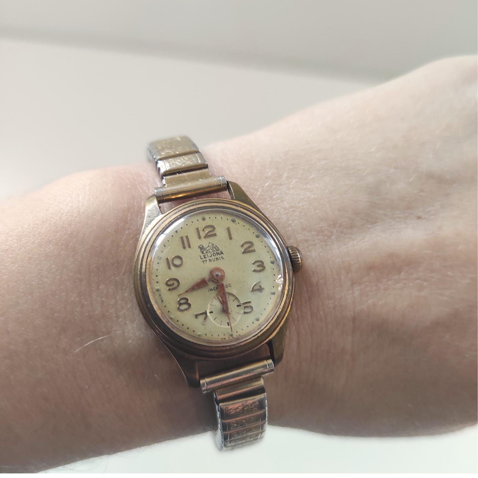 17 Rubis Incabloc Arctos Damenuhr Gold 17 Rubis Watch Gold