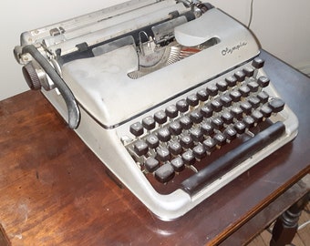 Olympia SM-3 Portable Typewriter