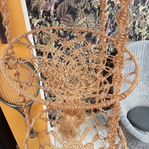 Vintage 3 double shops macrame pendant in basket shape