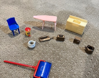 Lot of vintage doll house furniture and household items