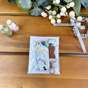Australian birds lanyard, cockatoo, magpie, kookaburra, galah, gang gang, fairy wren, bin chicken, ibis, lorikeet, cockatiel, Aussie fauna
