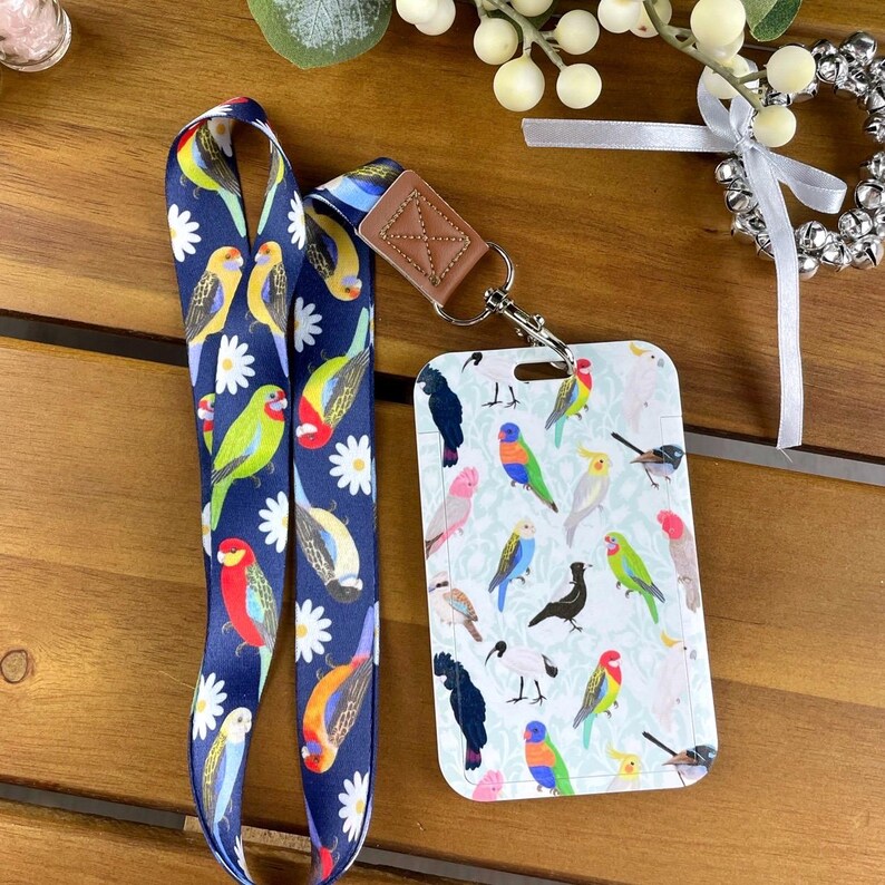 Australian native birds badge holder, Aussie birds, Australiana, cockatoo, cockatiel, magpie, fairy wren, rosella, kookaburra, galah, bin chicken, ibis, rainbow lorikeet, gang gang, Aussie parrot