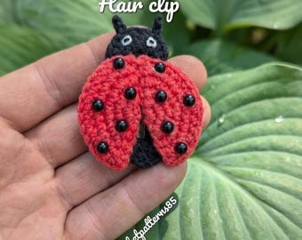 Haakpatroon lieveheersbeestje haarclip | Handleiding insectenhaarspeldje (PDF) | Leuk amigurumi haaraccessoire | Haakpatroon (Engels/VS)