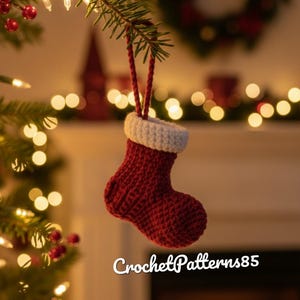 Crochet Christmas Stocking Pattern PDF English_US | Mini Christmas Stocking Ornament | Small Xmas Socks Crochet Pattern | Holiday Decor