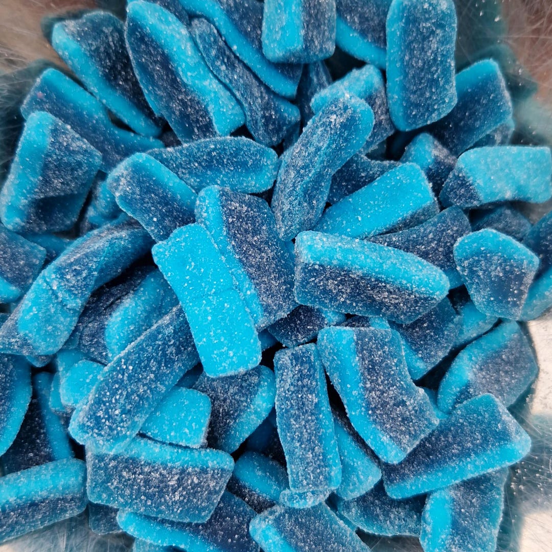 Fizzy Blue Raspberry Slices - Gummy Raspberry - Blue Sweets -halal ...