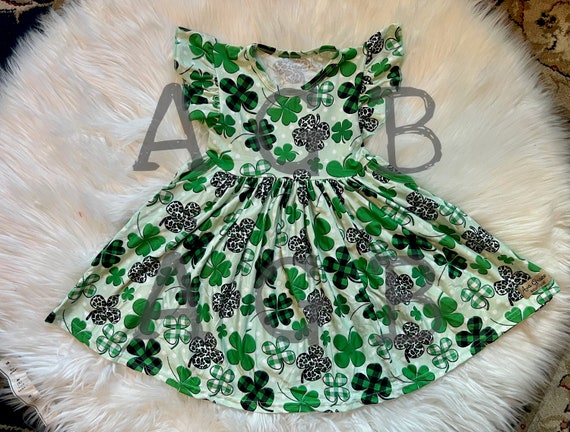 Patrick Shamrock Green Twirly Pocket Girl Dress