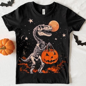 Spooky Saurus png, dinosaure Halloween png, enfants Halloween png, conception de chemise pour enfants squelette T-Rex, Halloween png, garçon Halloween, tout-petit png