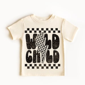 ワイルド チャイルド SVG PNG、ワイルド チャイルド ライトニング ボルト SVG PNG、幼児用シャツ、幼児用スウェットシャツ SVG、デジタル ダウンロード、カット ファイル、昇華