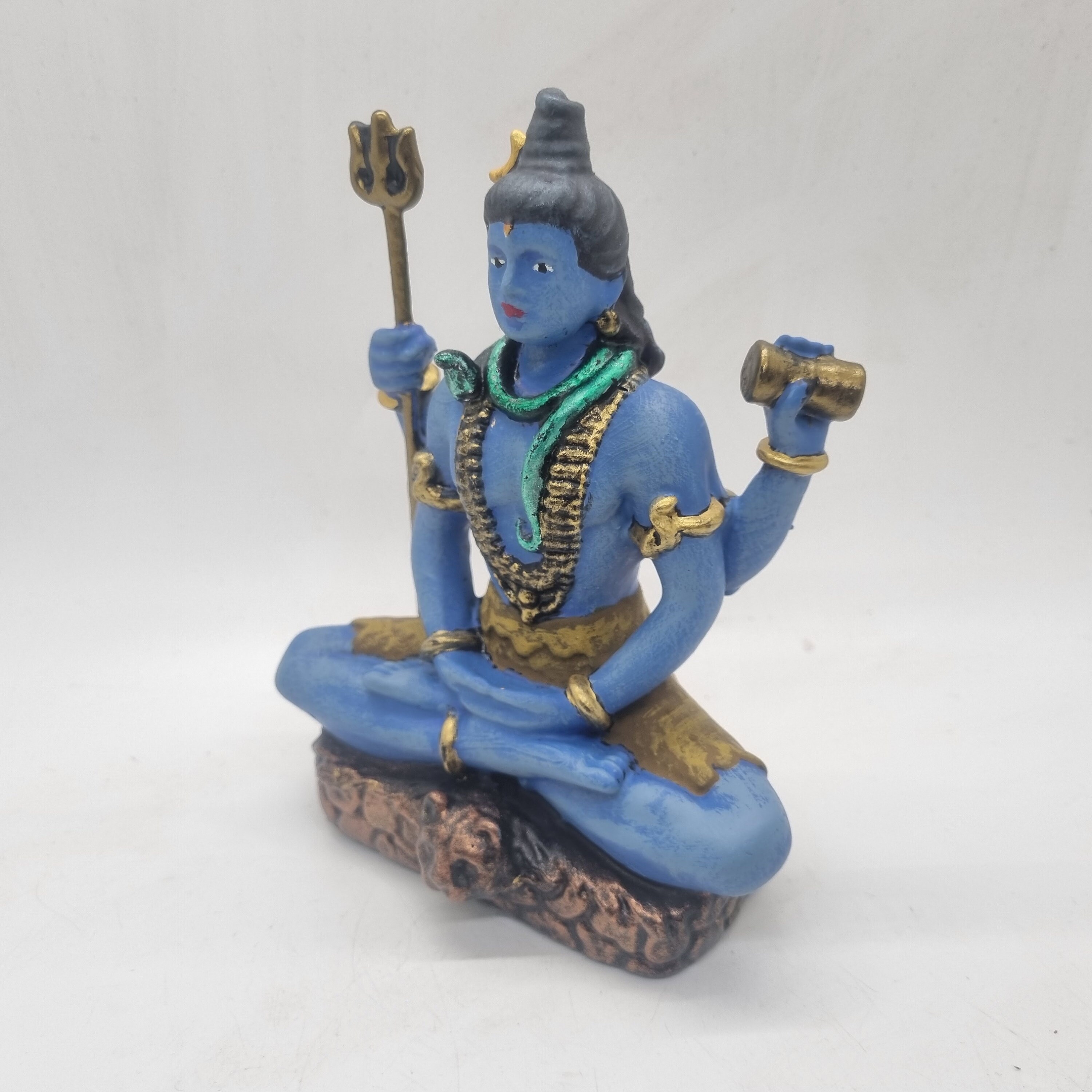 シヴァの小像、ヒンドゥー教の神の像、蓮華座の像、インド神話の装飾品