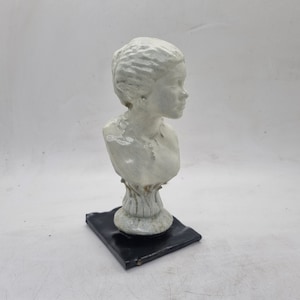 Mary Seacole bust, black female statuette, Blackhistory gift idea, jamaican nurse figurine, British nursing history, african woman statue