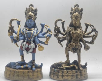 シヴァの小像、ヒンドゥー教の神の像、蓮華座の像、インド神話の装飾品