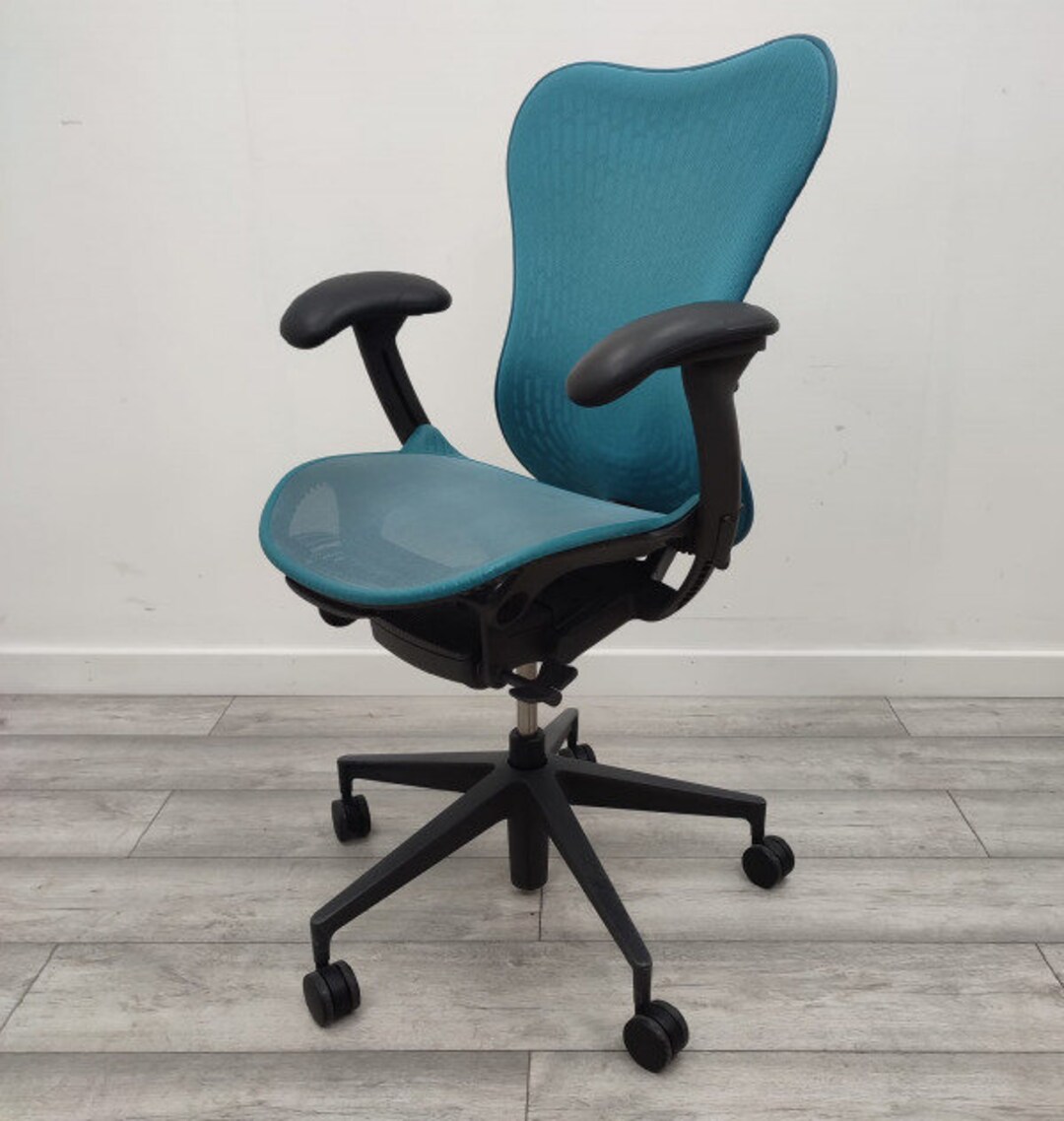 Herman Miller Mirra 2 Butterfly Office Chair Adjustable Etsy