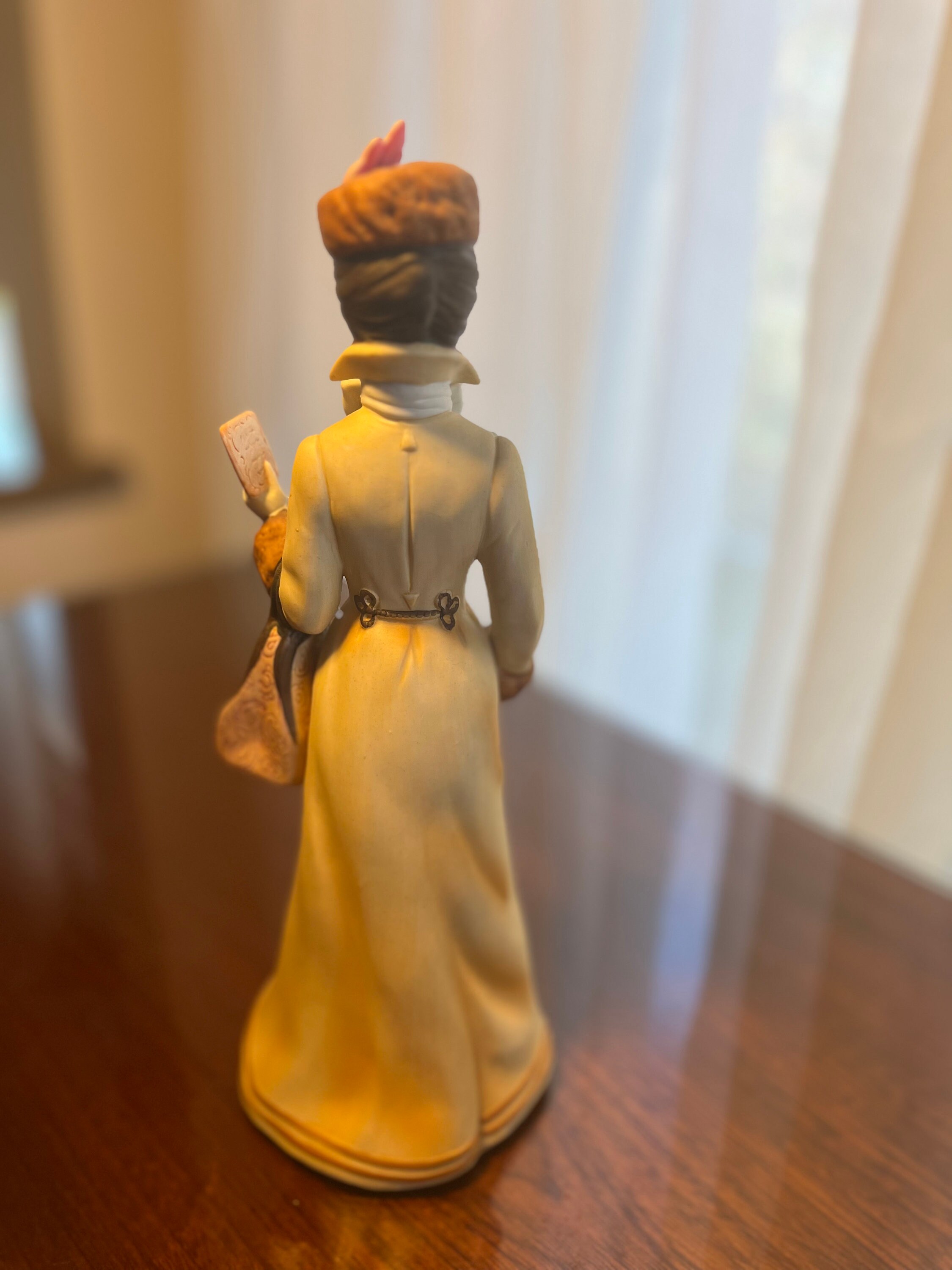 Avons Mrs Albee Figurines Etsy