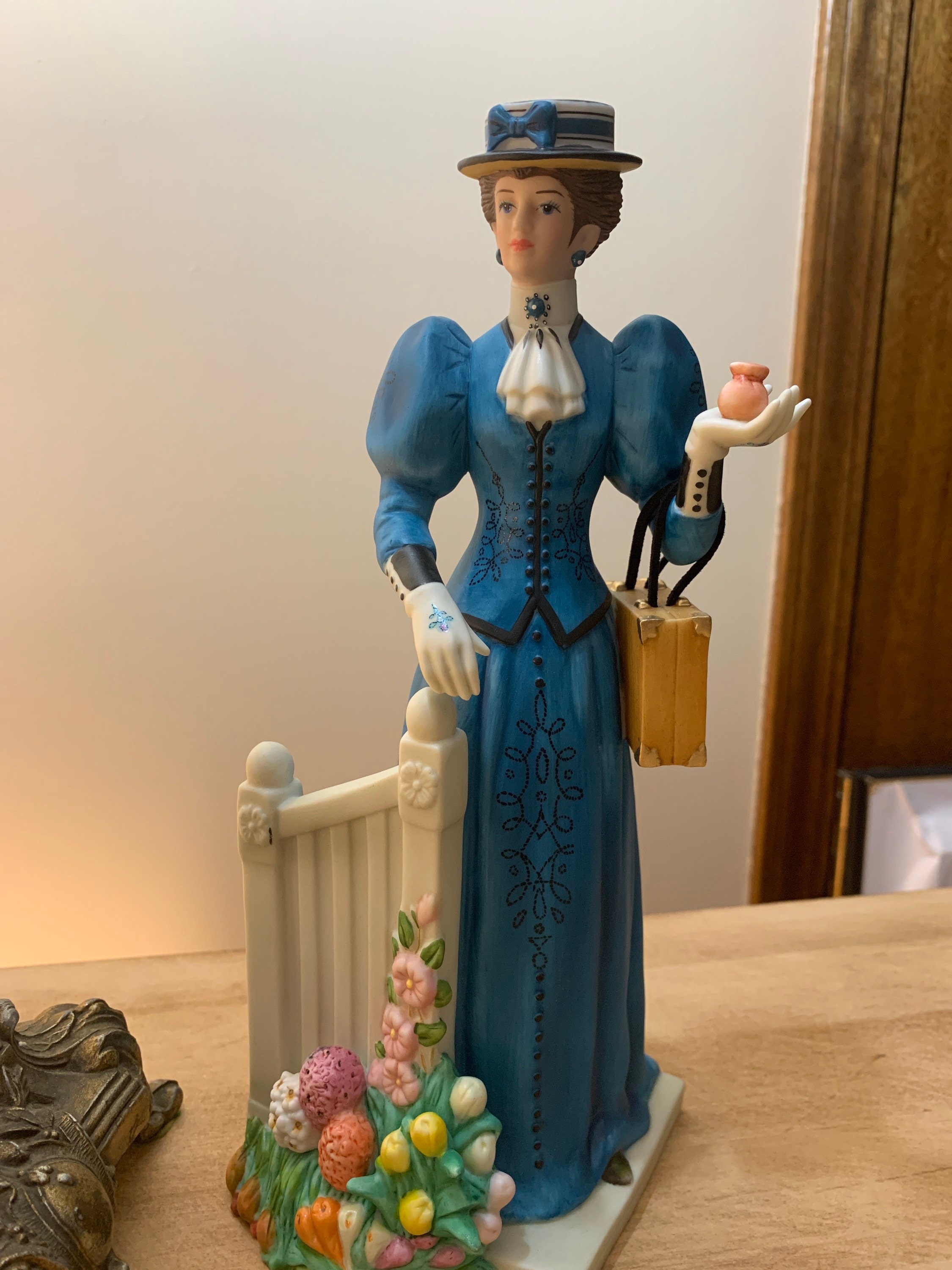 Mrs Albee Figurines 2009 Etsy