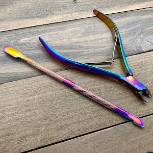 Rainbow Cuticle Pusher and Nipper | Manicure Set | Press On Nails | Nail Nippers