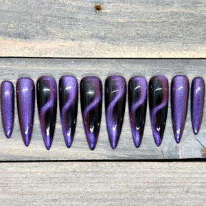 Purple Cat Eye Press On Nails | Witchy Nails | Alternative Nails | Luxury Nails | Artificial Nails | Reusable Nails