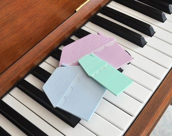 The Piano Village/teacher tools//music education//piano teachers//preschool piano//music theory//keyboard geography//learn the black keys