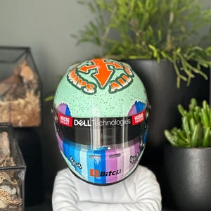 G12 1:2 F1 Scale Racer bust XXL helmet stand (Helmet NOT included!)