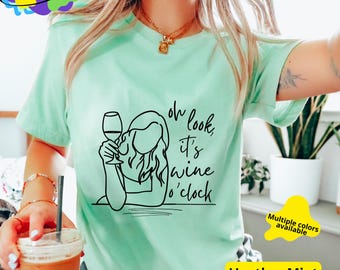 ワインタイムの面白いTシャツ、アルコールカクテルガールズウィークエンドギフト、ワイン愛好家、独身パーティーワインTシャツ