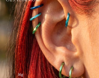 Custom Color G23 Titanium Faceted Hoop,Hand Anodized Geometric Huggie Earring,Helix Conch Lobe Cartilage Ear Piercing Jewelry,Single Ring