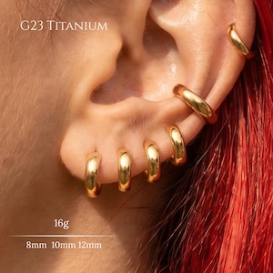 Pendiente grueso de oro de 16G para cartílago, aro de titanio de grado implante G23 con cierre de clic, piercing para lóbulo, hélix y concha anodizado en color personalizado, 8 mm, 10 mm, 12 mm.