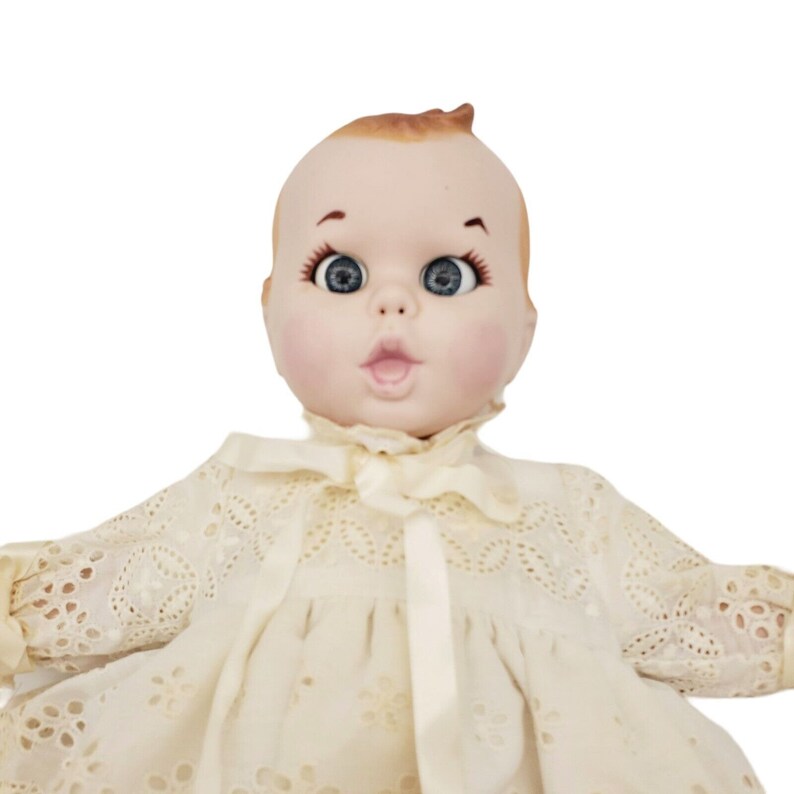 Vintage 1981 Porcelain Gerber 14 Baby Doll Christening Gown Moving Eyes