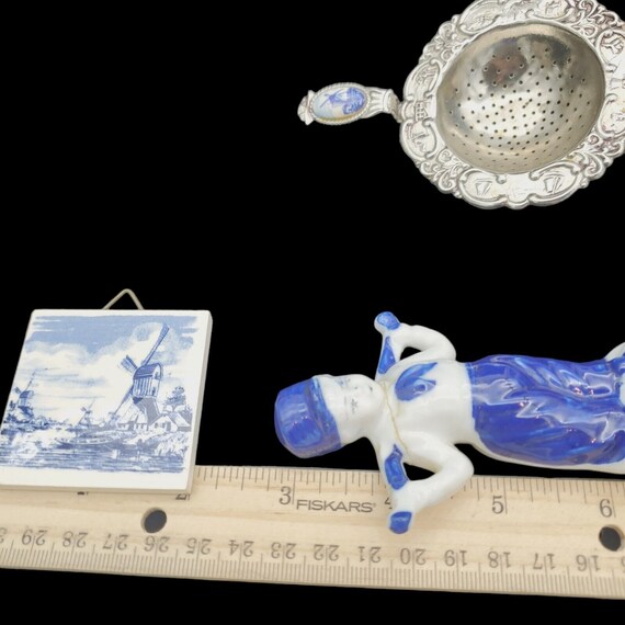 LOT Delft Tea Strainer & Mini Tile Dutch Holland Wooden Shoe LOT Delft Tea Strainer & Mini Tile Dutch Holland Wooden Shoe
