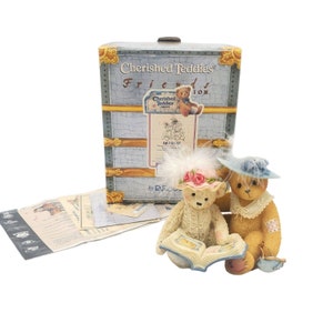 NEW Cherished Teddies Tess & Friend 661953F Rare Reading Book Figurine Bears Wearing Hats  with Feathers VTG Collectible