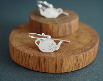 Silver teapot earrings, Kitchen inspired jewelry, Original and unique jewels, Design and laser cut