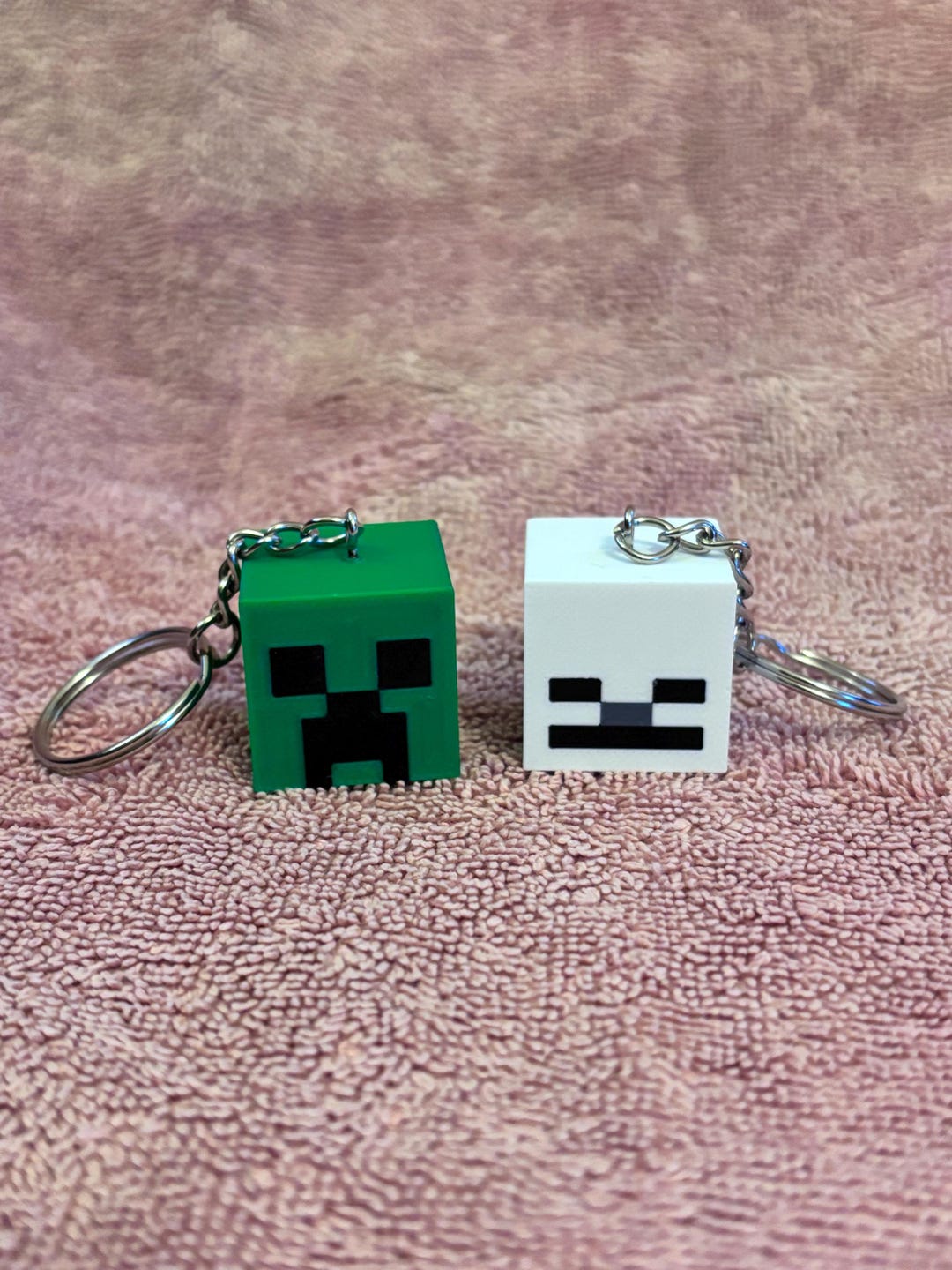 Minecraft Inspired Keychain - Etsy