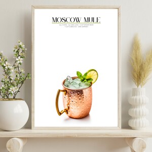 MOSCOW MULE Cocktail Poster, Digital Download, Chic Bar Wall Art, Drink Print, Modern Home Bar Décor, Instant Artwork