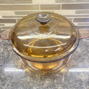 Pyrex Vision 4.5 Liter Fireside Brown Pyrex Visions Dutch Oven - Vintage Glass Cookware - Amber With Lid