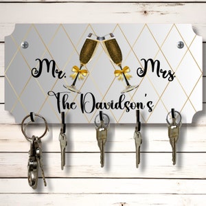 Dhr. en Mevr. huwelijksverjaardag, gepersonaliseerde opbergdoos sleutelhouder 10 x 5 inch mdf gesublimeerd houten bord