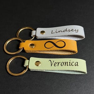 Personalized Leather Keychain: Engraved Name, Corporate Gifts