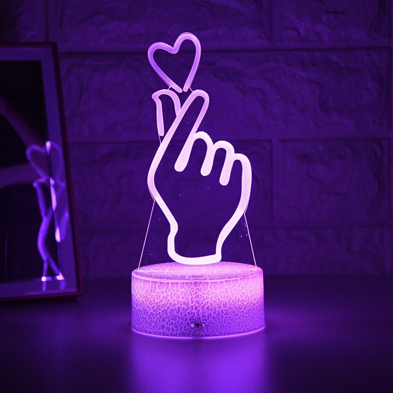 BTS Band Night Light Table Bedside Lamp Romantic than heart light Kids Gril Home Decoration Gift Heart Hand Sign Love Glow in the dark 